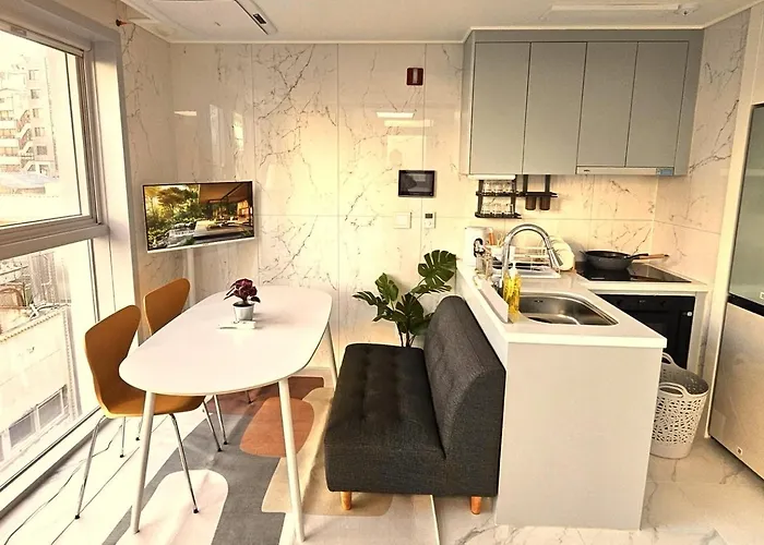 Maison M Apartment *