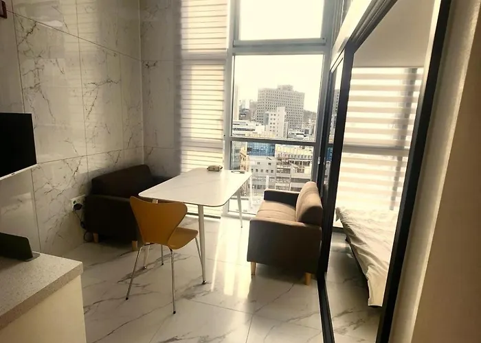 Maison M Apartment *